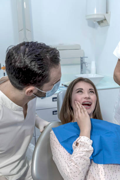 Best Emergency Broken Tooth Repair in Creve Coeur, MO